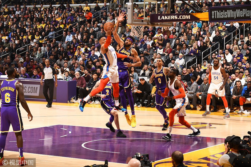 曼城的中场 曼城的中场