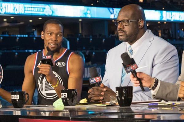 他们时常凭 他们时常凭