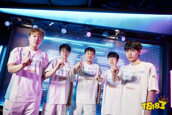 中国男子足 中国男子足